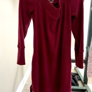 Red/Maroon sweater dress! Off/ On shoulder dress. Excellent condition.